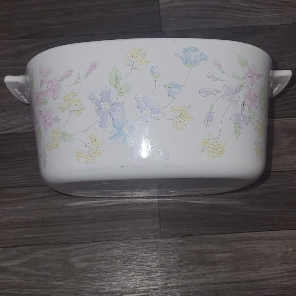 Corning Ware 3 liter Casserole dish